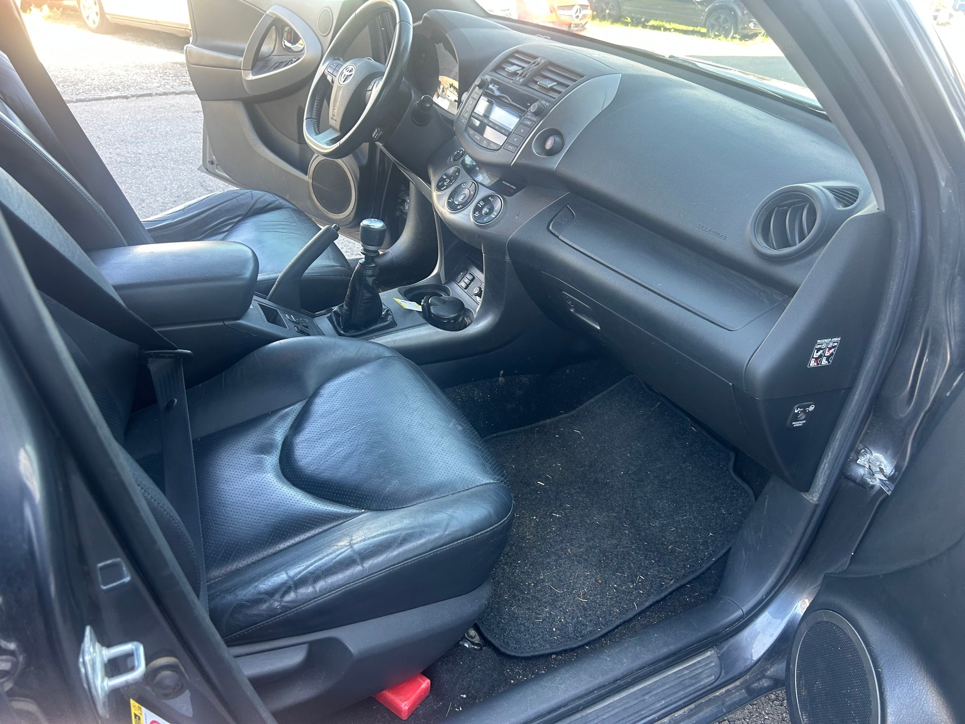TOYOTA RAV-4 2.0 16V Linea Terra-image-7