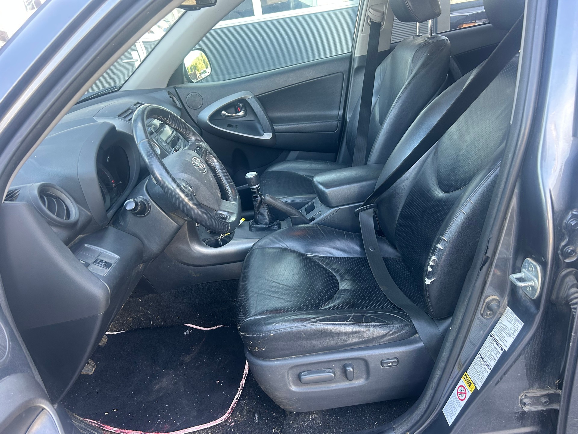 TOYOTA RAV-4 2.0 16V Linea Terra-image-6