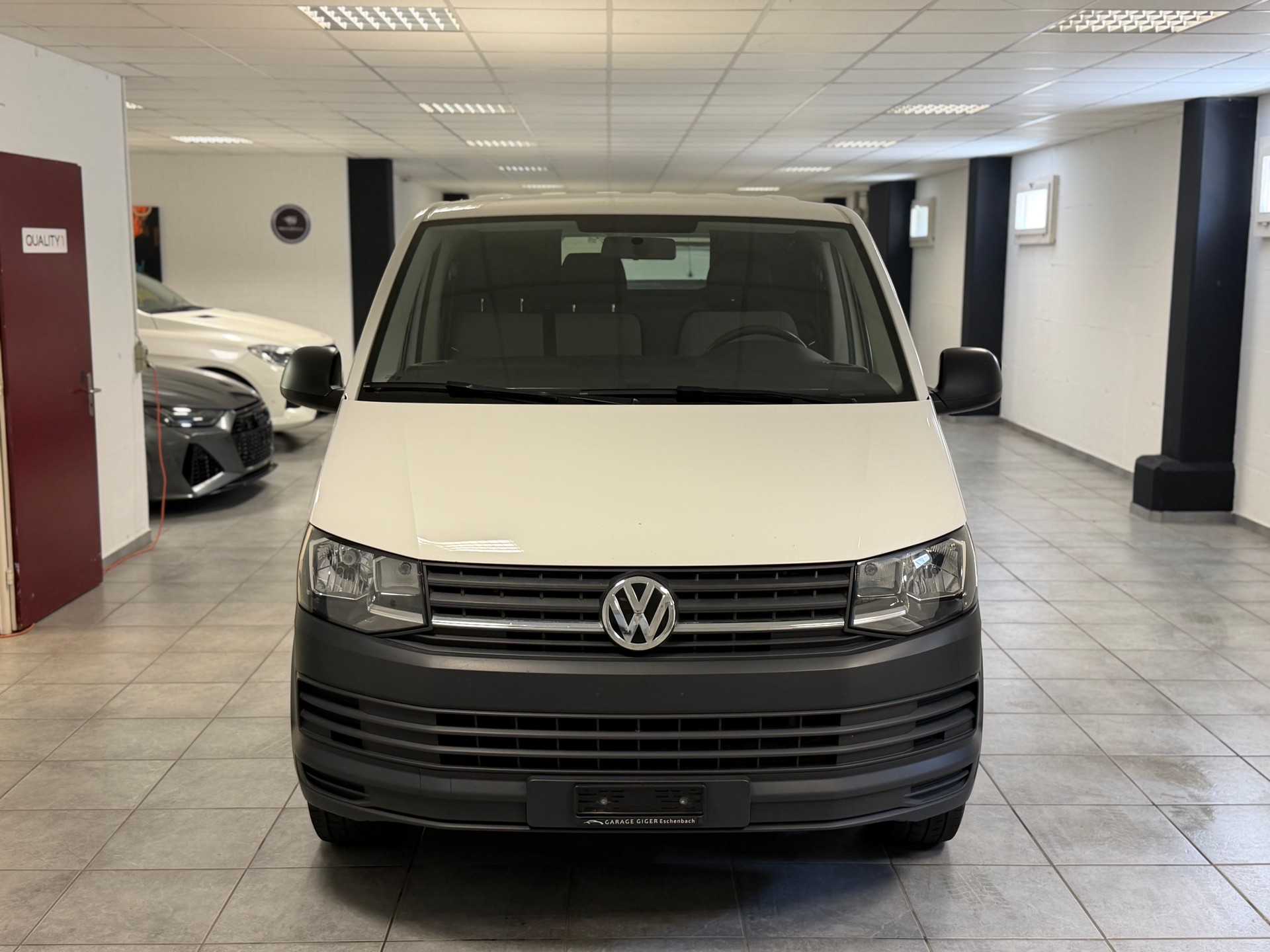 VW T6 2.0 TDI 4Motion-image-1