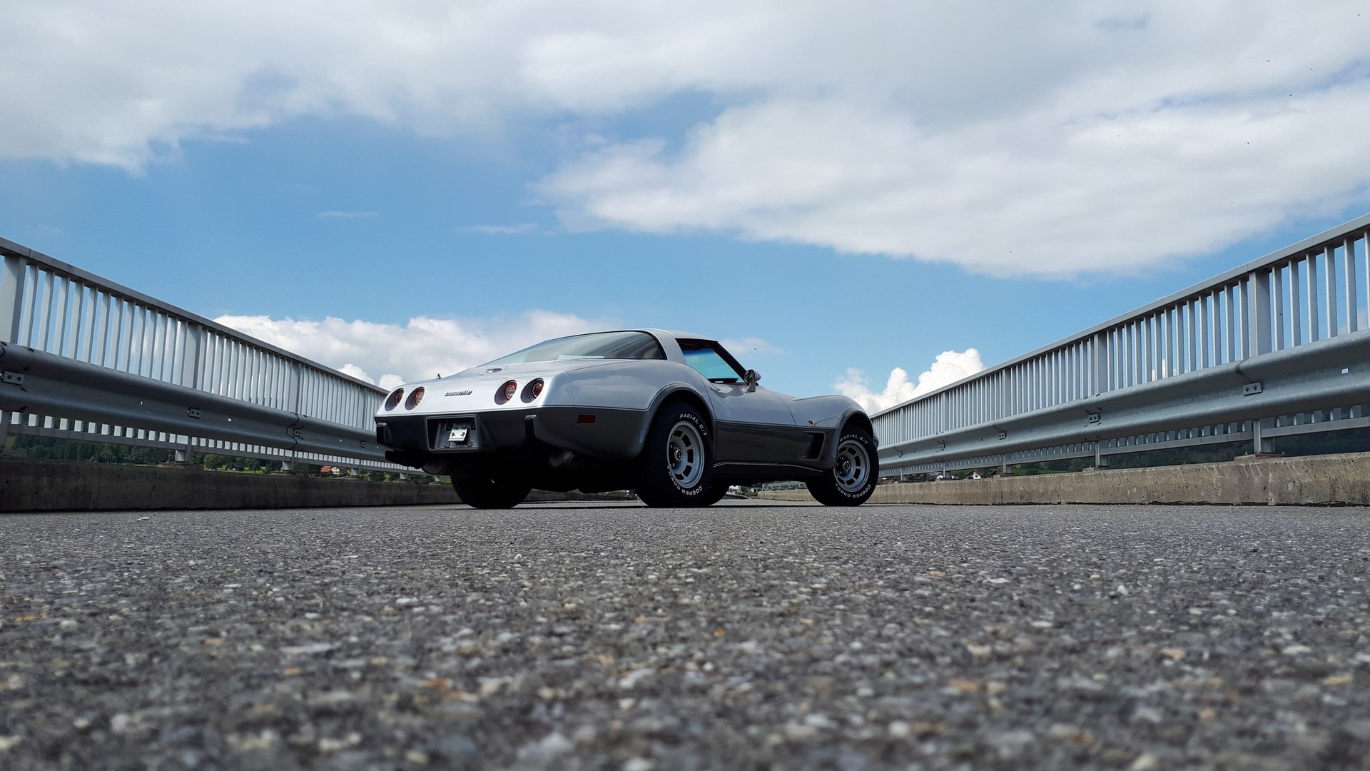 CHEVROLET CORVETTE 25 Anniversary-image-7