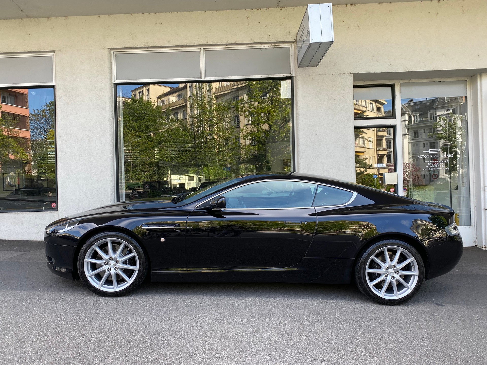 ASTON MARTIN DB9 Touchtronic 2-image-2