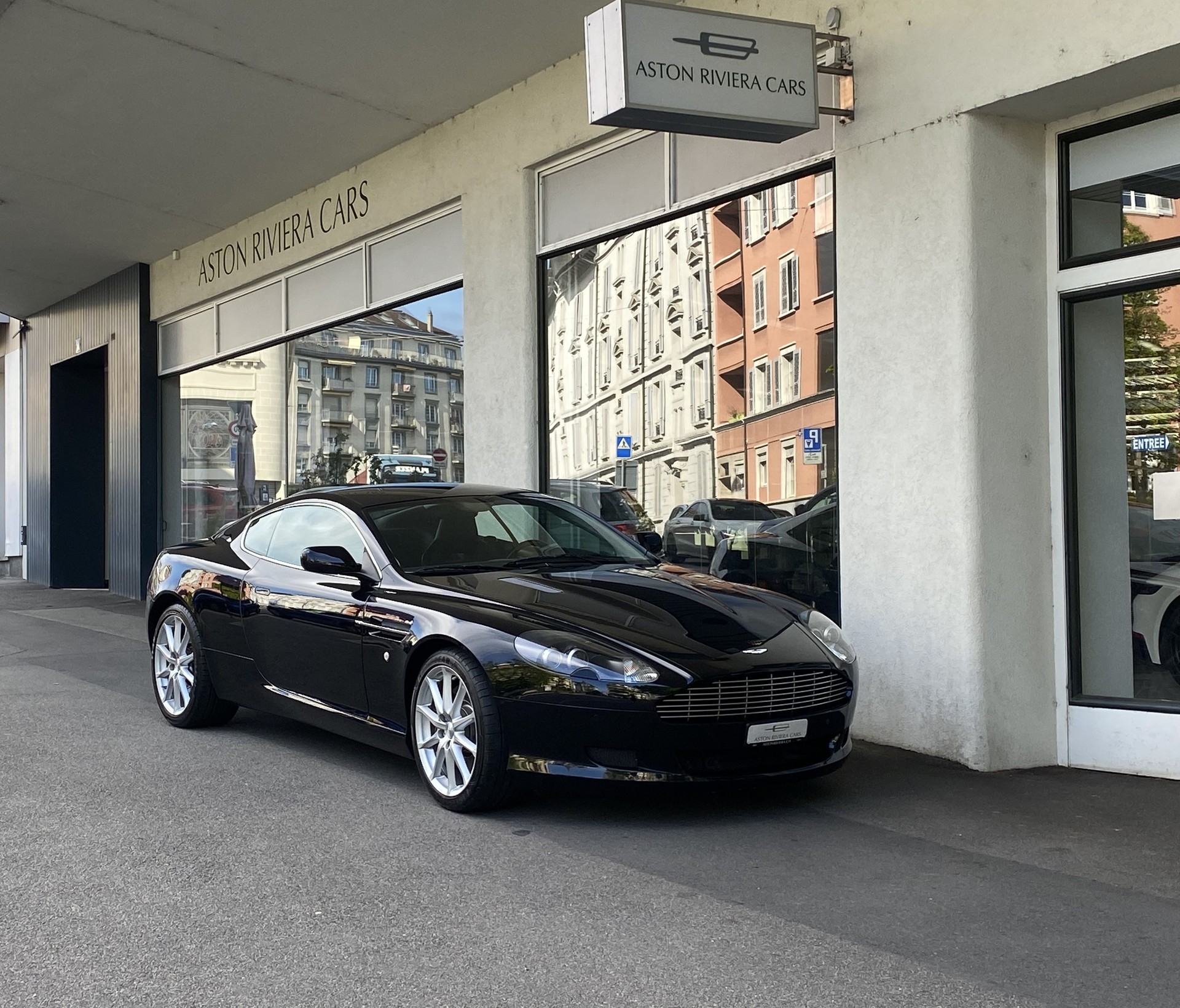 ASTON MARTIN DB9 Touchtronic 2-image-3