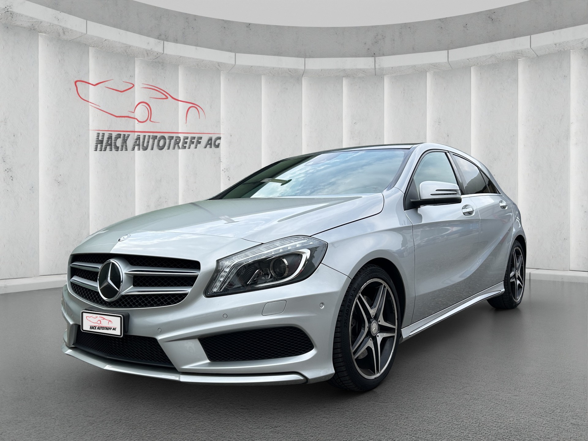 MERCEDES-BENZ A 250 AMG Line 7G-DCT-image-0