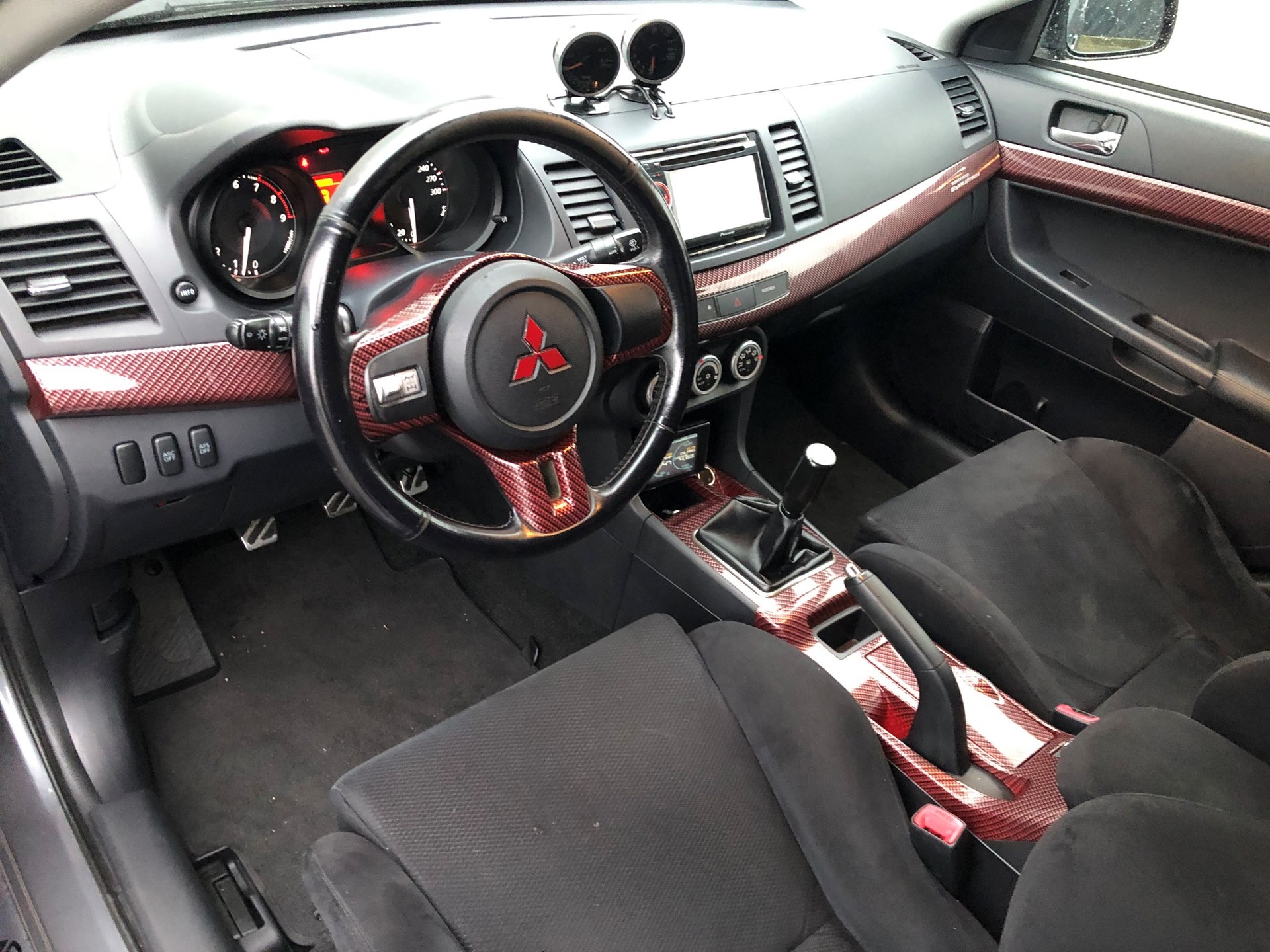MITSUBISHI Lancer Evo X GSR-image-5