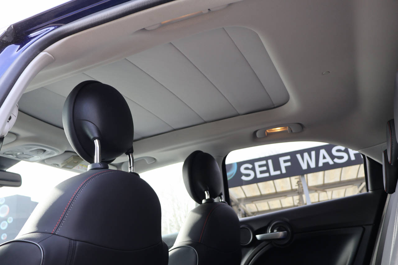 FIAT 500X 1.5 Hybrid Dolcevita Sport-image-13