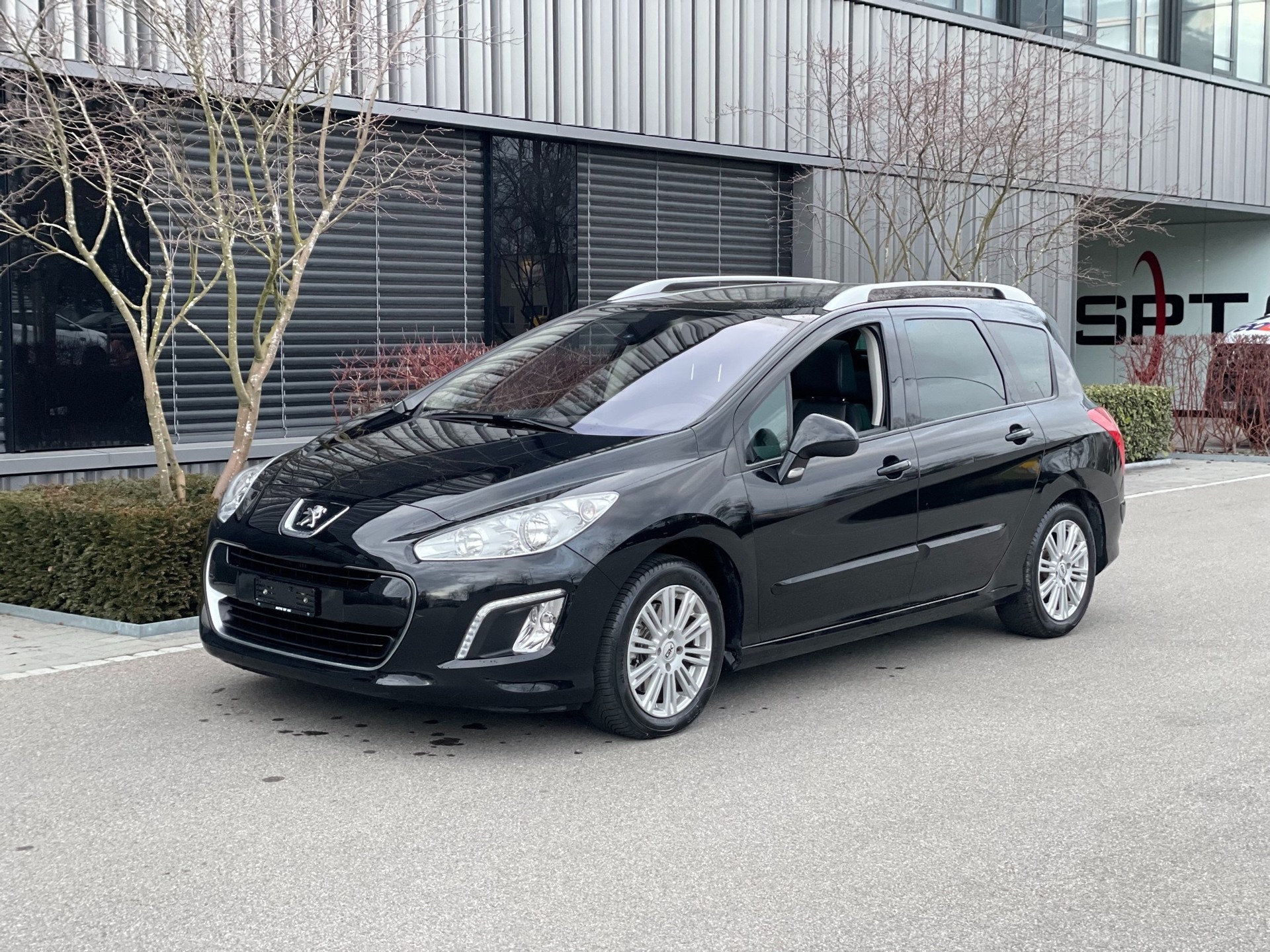 PEUGEOT 308 SW 1.6 16V Turbo Sport Pack-image-0