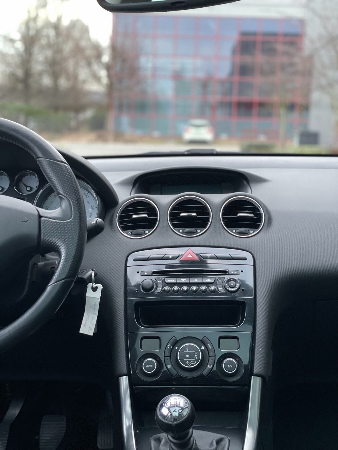 PEUGEOT 308 SW 1.6 16V Turbo Sport Pack-image-1