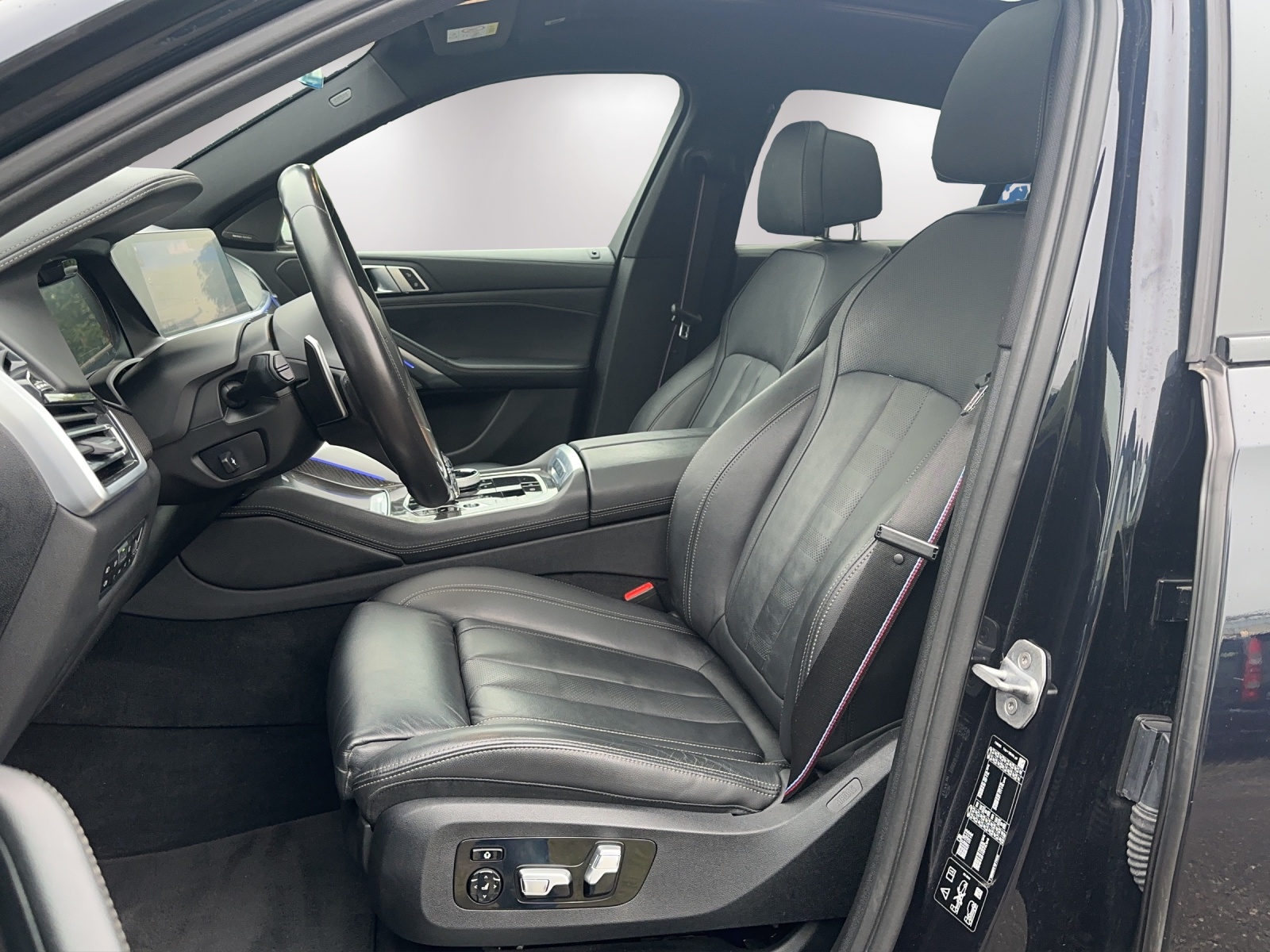 BMW X6 xDrive 40i Steptronic-image-9