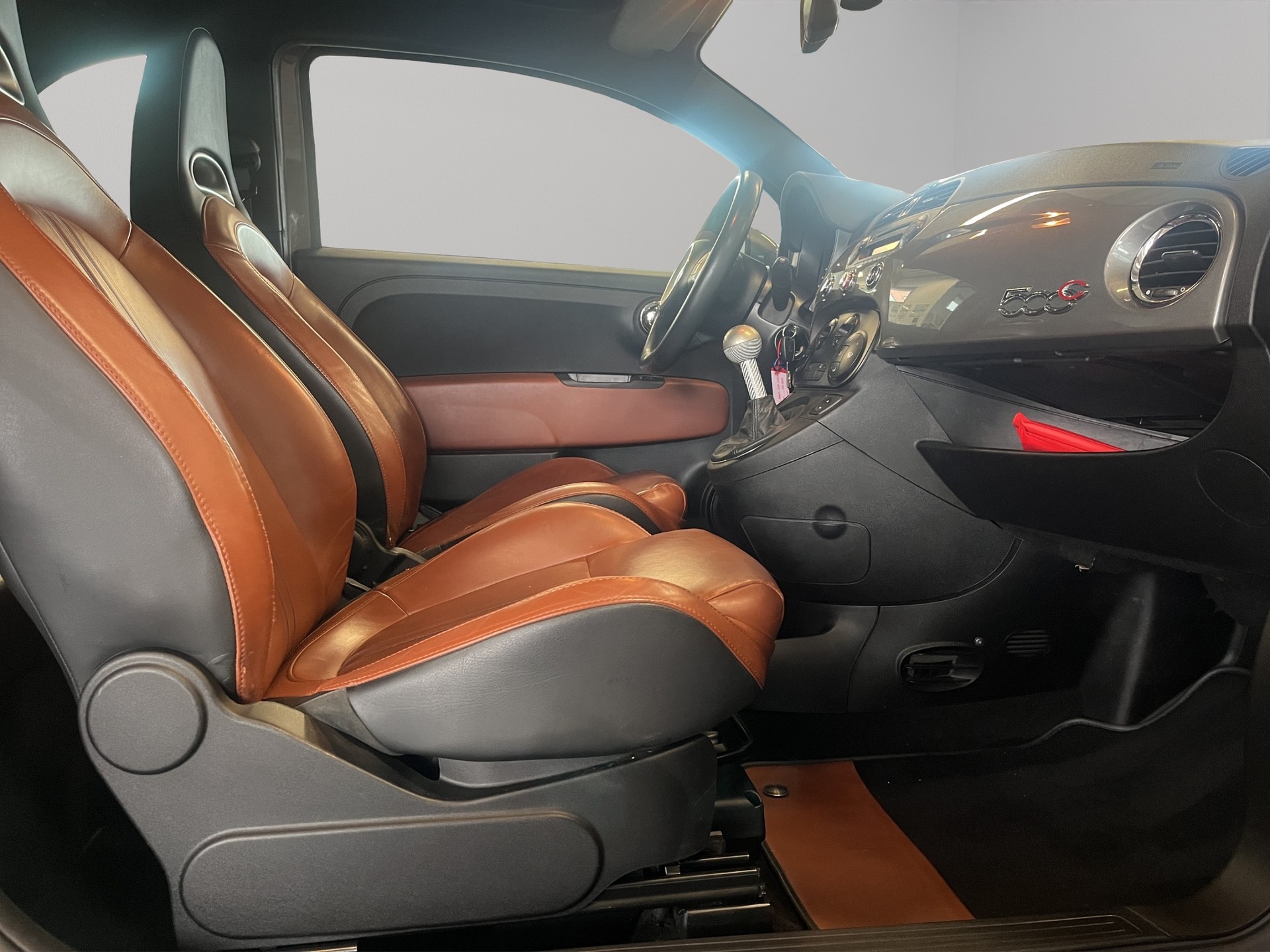 FIAT 595C 1.4 16V Turbo Abarth Turismo 160PS-image-10