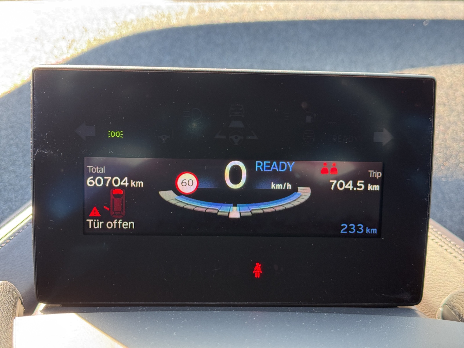 BMW i3s (120Ah) Unique Forever Edition-image-9