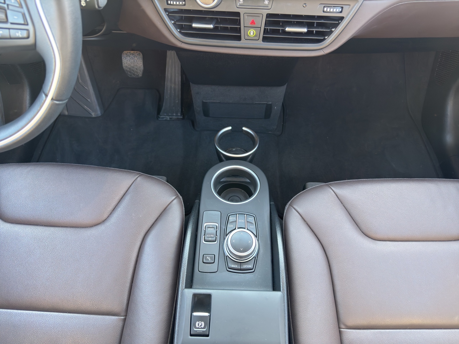 BMW i3s (120Ah) Unique Forever Edition-image-12
