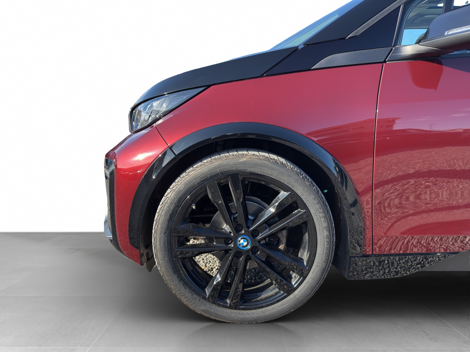 BMW i3s (120Ah) Unique Forever Edition-image-17