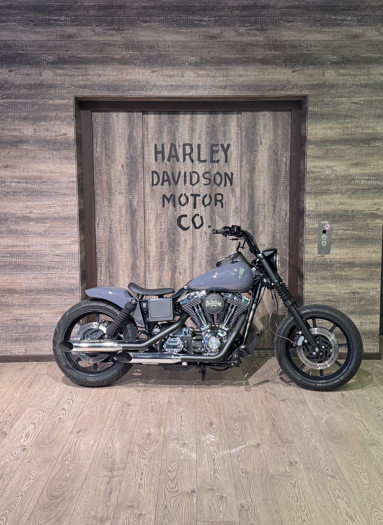 HARLEY-DAVIDSON FXDL Dyna Low Rider