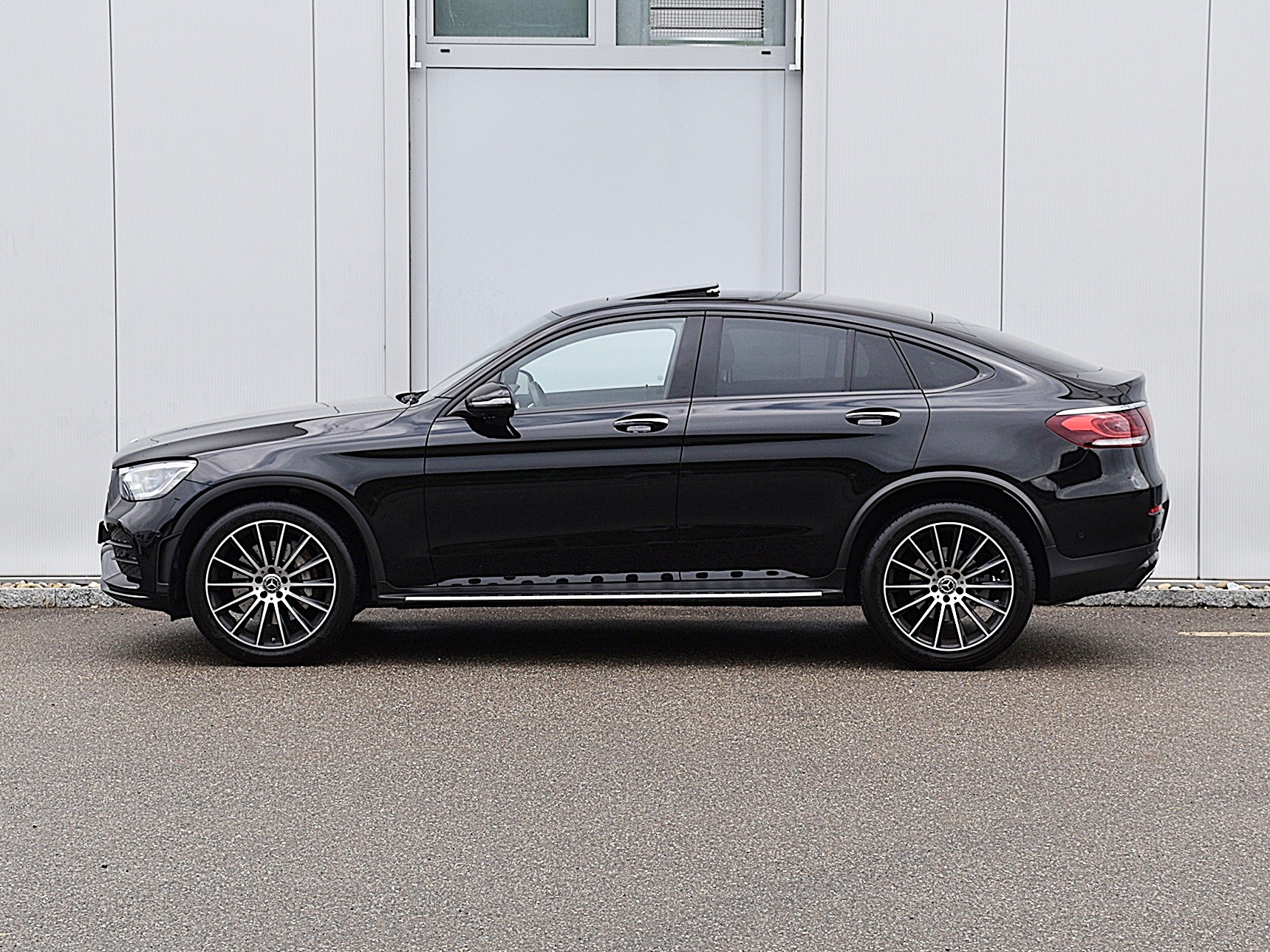 MERCEDES-BENZ GLC Coupé 400d AMG Line 4M-image-3