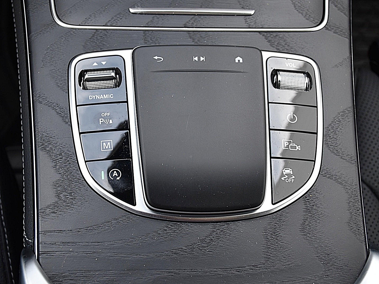 MERCEDES-BENZ GLC Coupé 400d AMG Line 4M-image-13