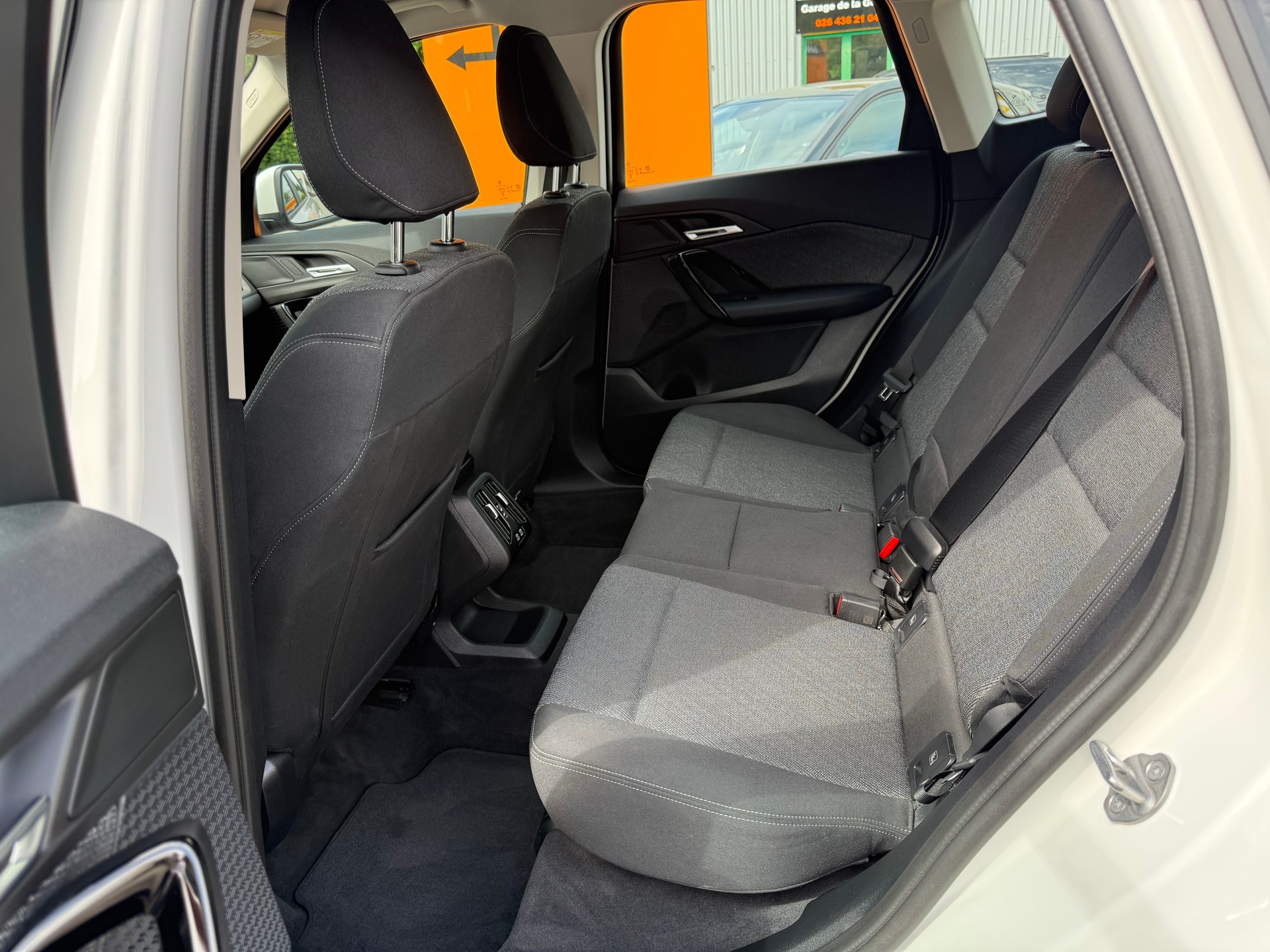 BMW X1 sDrive 18d-image-7