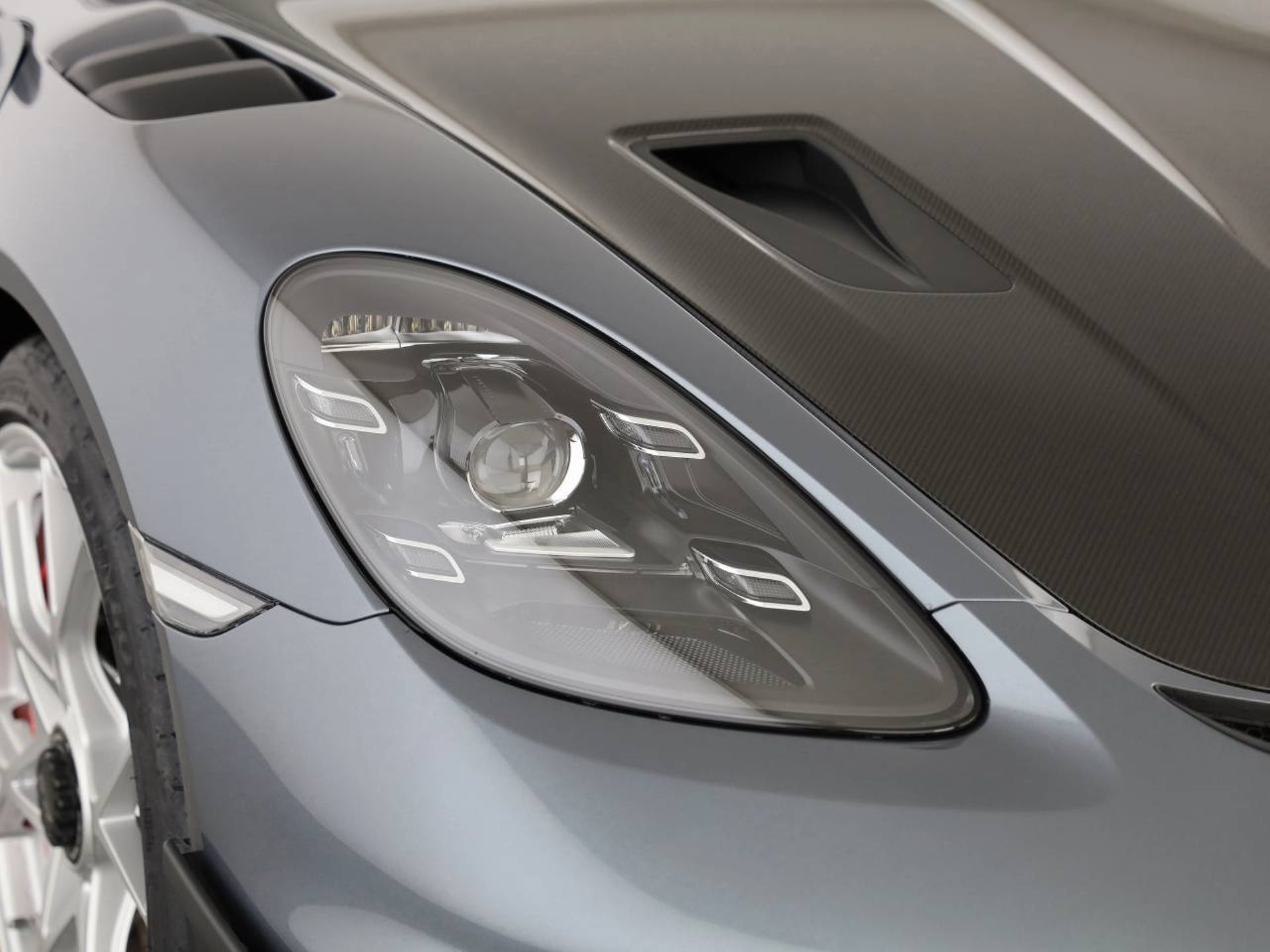 PORSCHE 718 Spyder RS-image-18