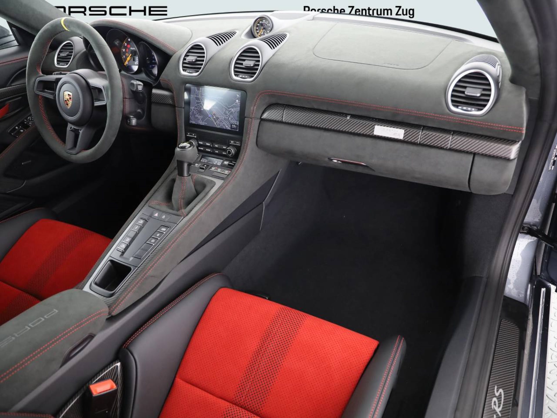 PORSCHE 718 Spyder RS-image-8