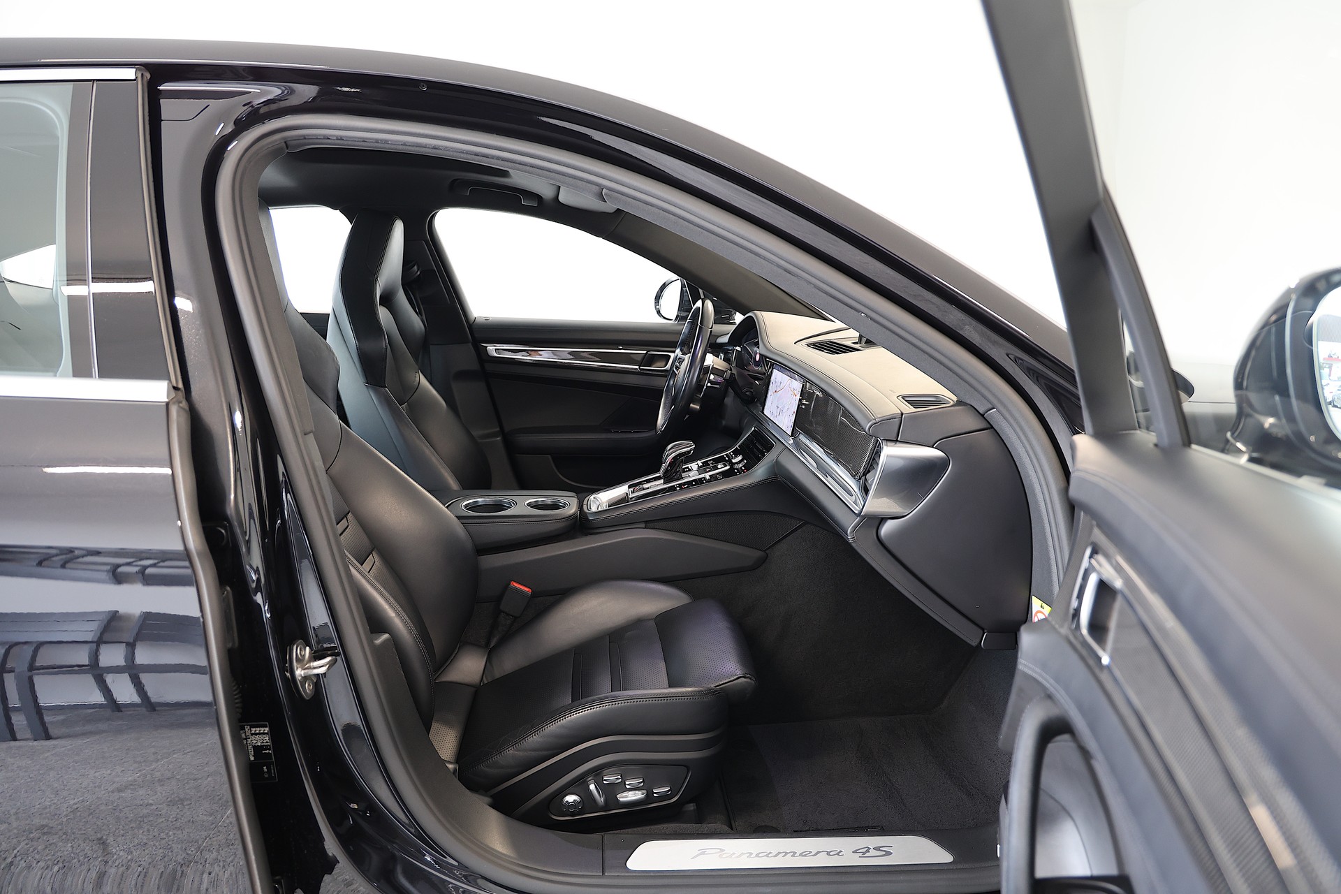 PORSCHE Panamera 4S PDK *Porsche Approved Garantie*-image-13