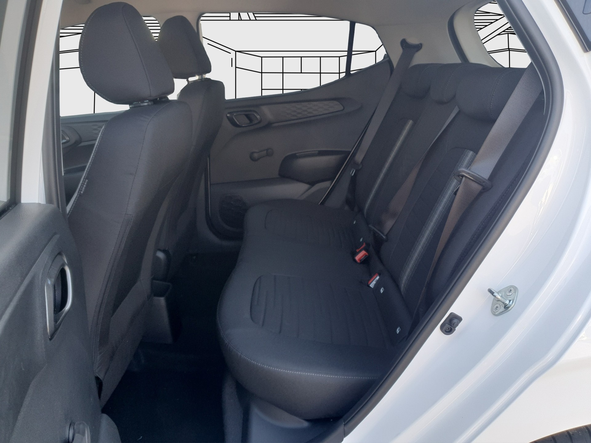 HYUNDAI i10 1.2 Amplia Facelift 2025-image-11