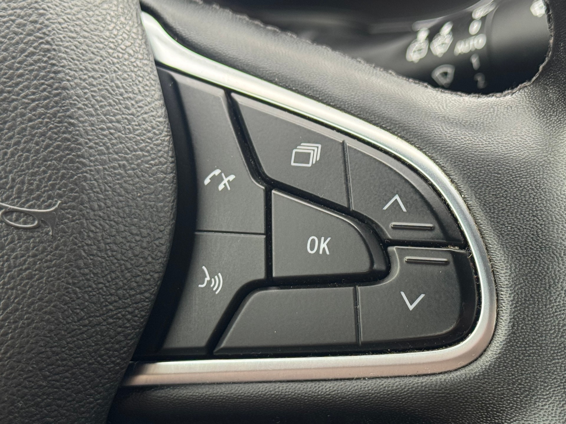 RENAULT Mégane Grandtour 1.5 dCi Business EDC-image-15