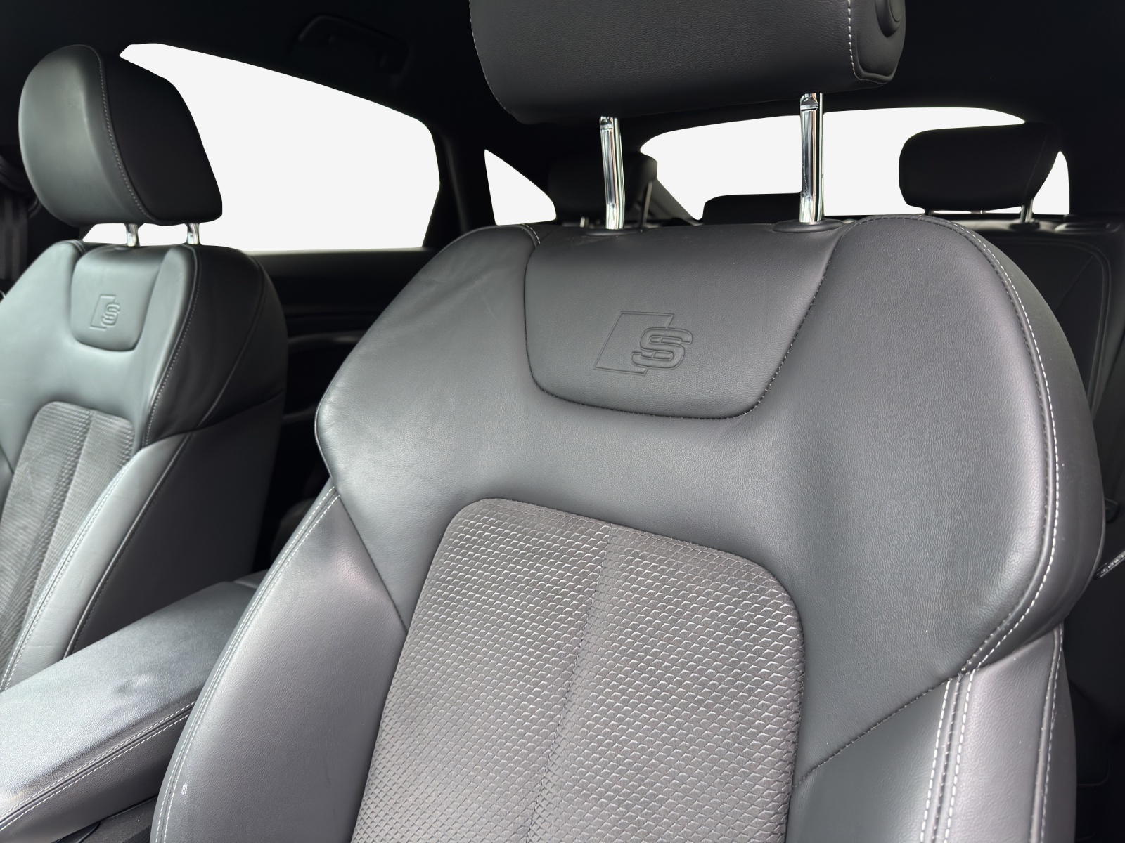 AUDI e-tron 50 Sportback S Line Attraction quattro-image-15