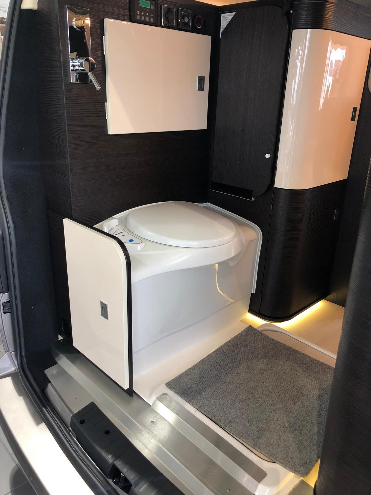 VW Kepler One mit integriertem WC-image-7
