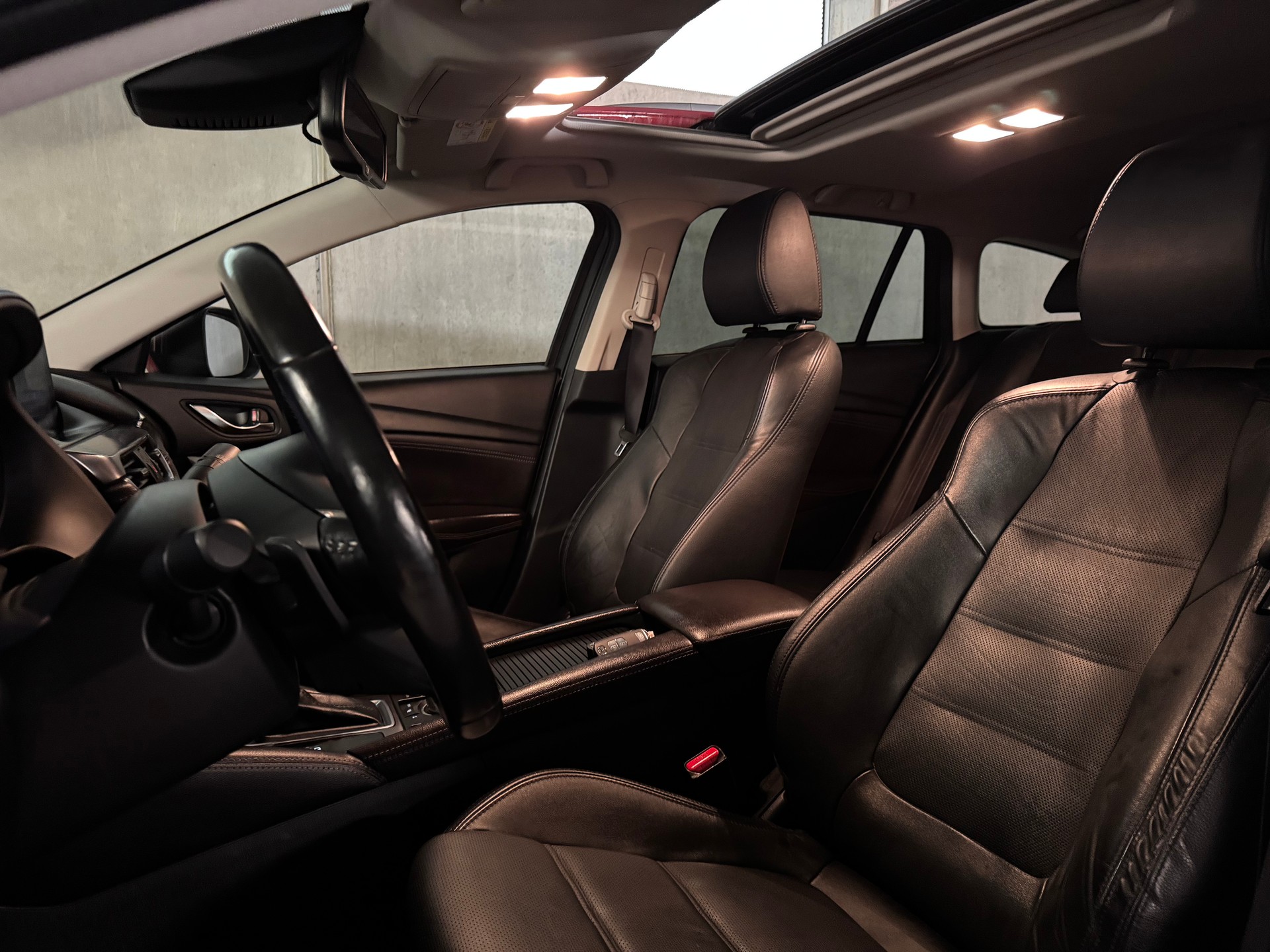 MAZDA 6 Sportwagon SKYACTIV-D 175 Revolution Automat AWD-image-25