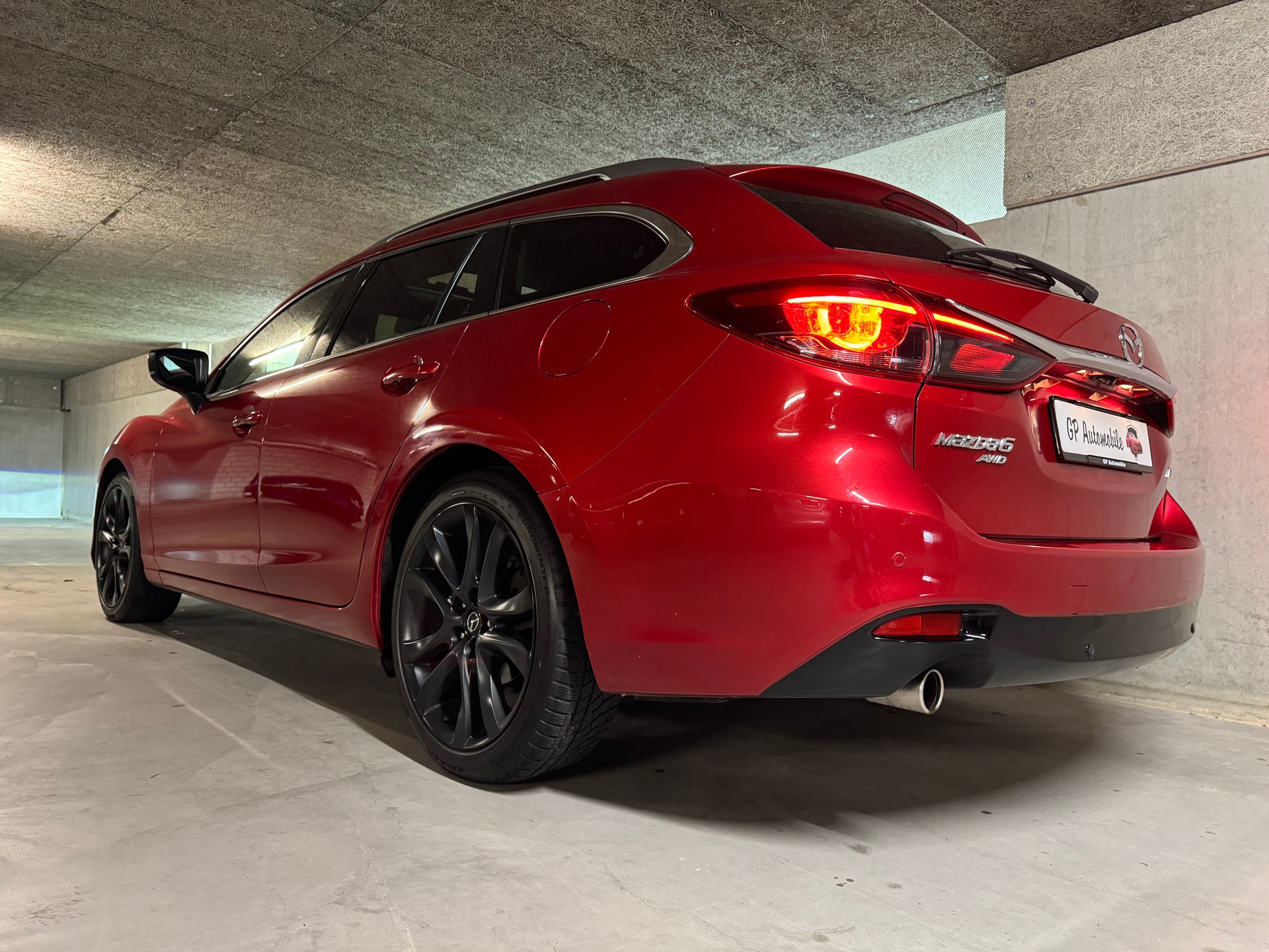 MAZDA 6 Sportwagon SKYACTIV-D 175 Revolution Automat AWD-image-15