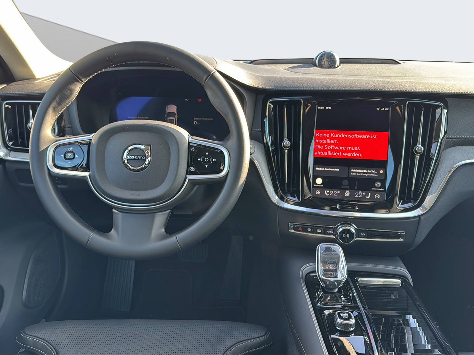 VOLVO V60 2.0 T8 TE Ultra Dark eAWD-image-12
