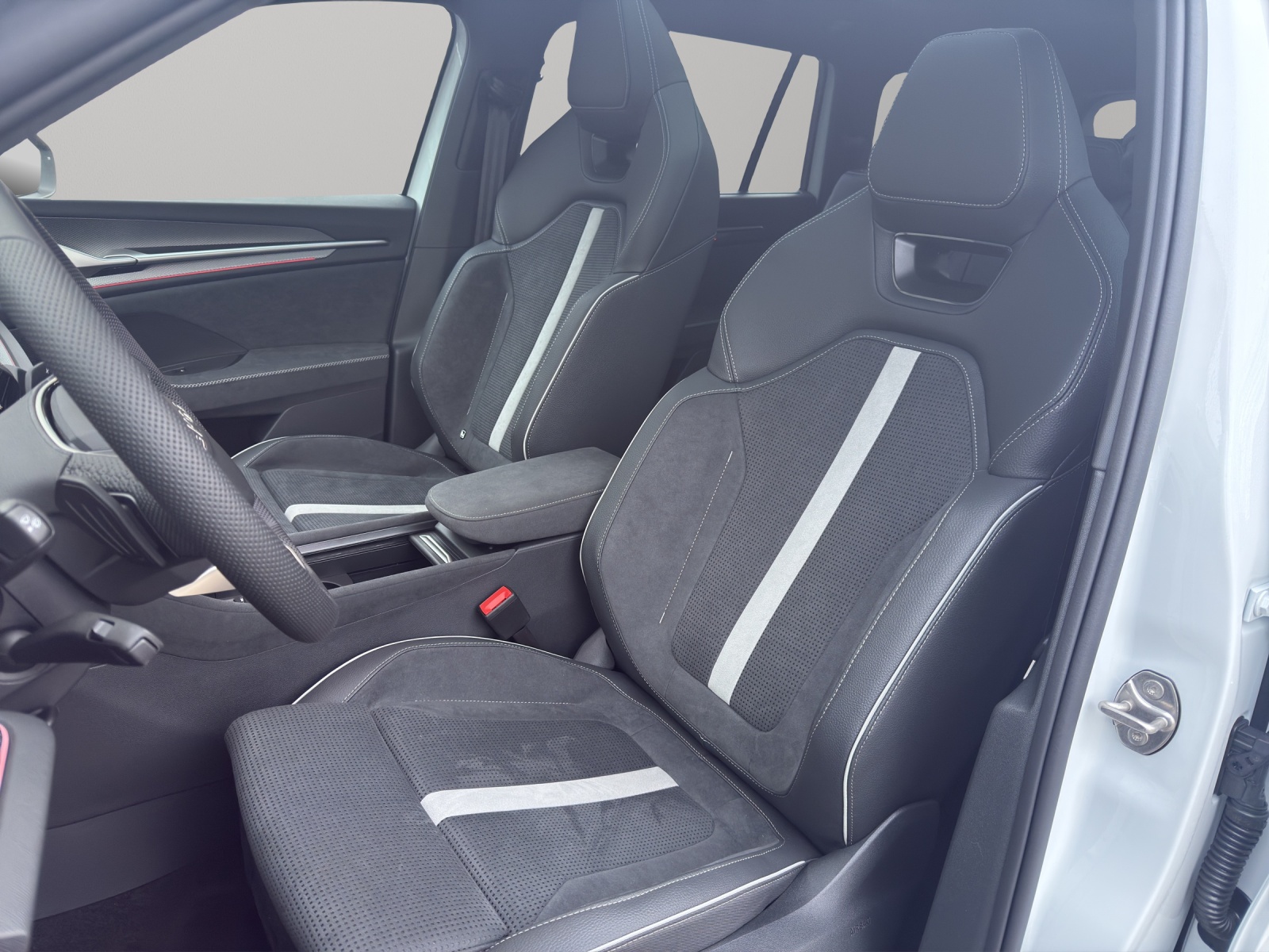 SKODA Kodiaq 2.0 TSI Sportline 4x4-image-5