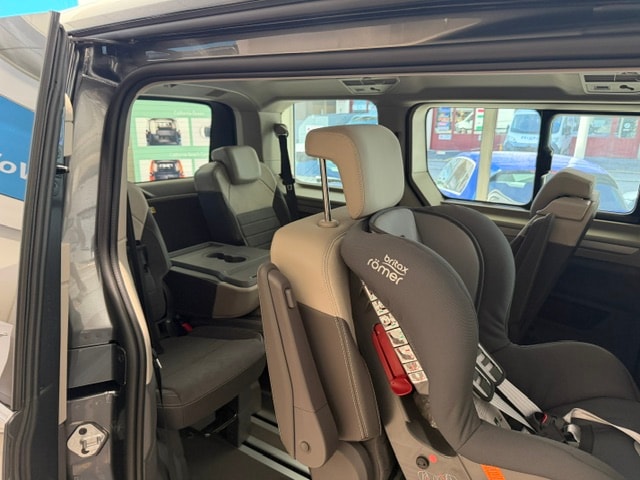 VW Multivan 1.5 eHybrid Life Edition 4Motion DSG-image-5