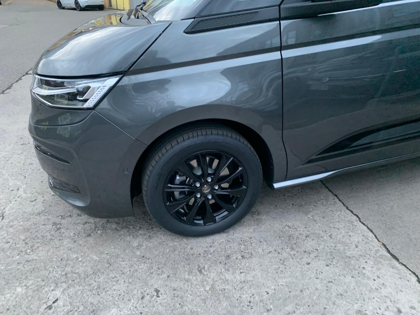VW Multivan 1.5 eHybrid Life Edition 4Motion DSG-image-3