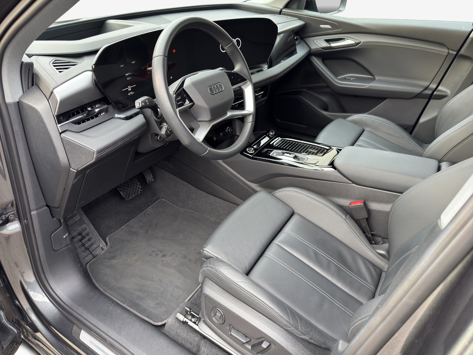 AUDI Q6 e-tron quattro-image-8