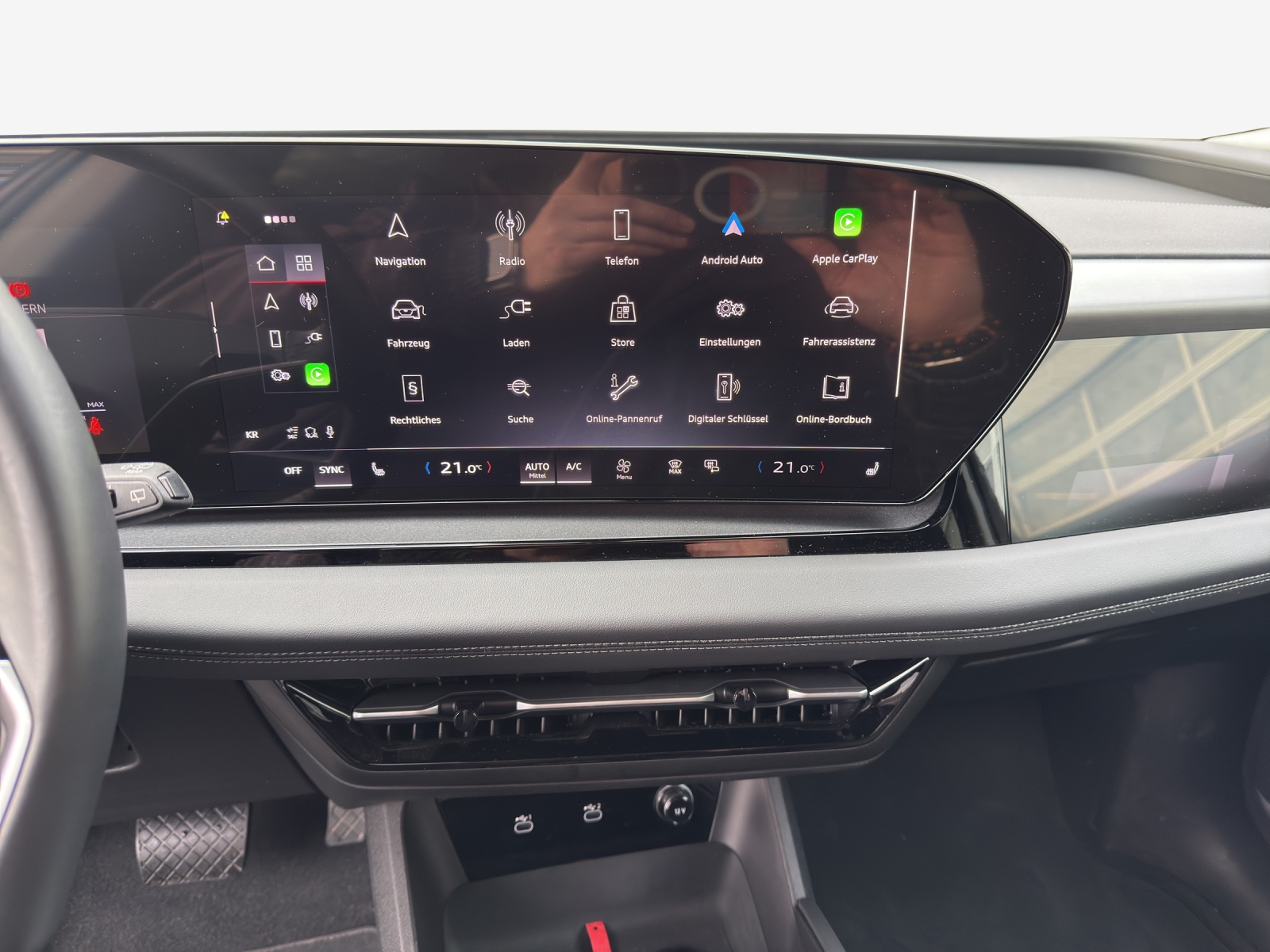 AUDI Q6 e-tron quattro-image-11