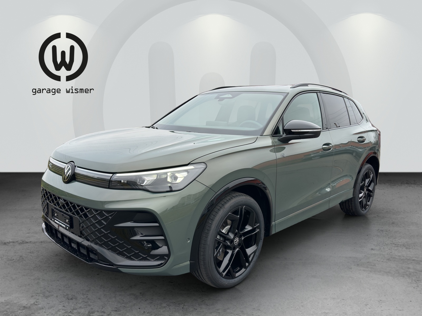 VW Tiguan 2.0 TSI DSG R-Line 4Motion-image-0
