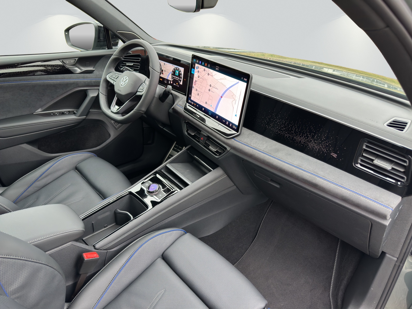 VW Tiguan 2.0 TSI DSG R-Line 4Motion-image-7