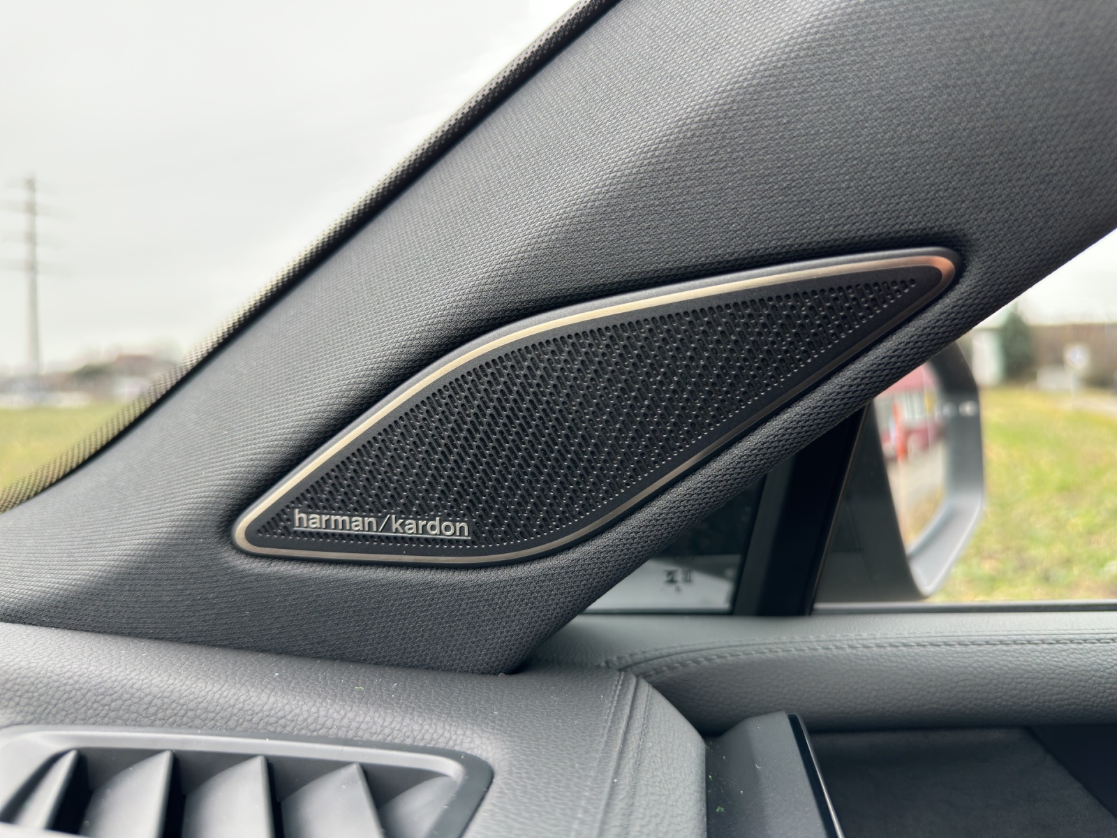 VW Tiguan 2.0 TSI DSG R-Line 4Motion-image-16