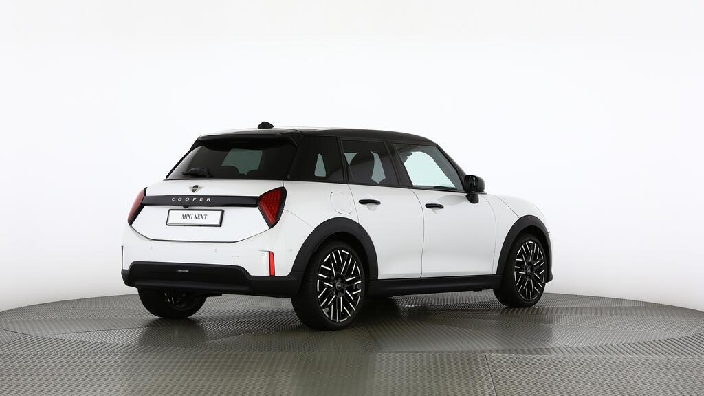 MINI Cooper 5 door C-image-3