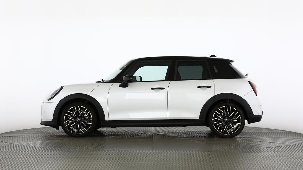 MINI Cooper 5 door C-image-2