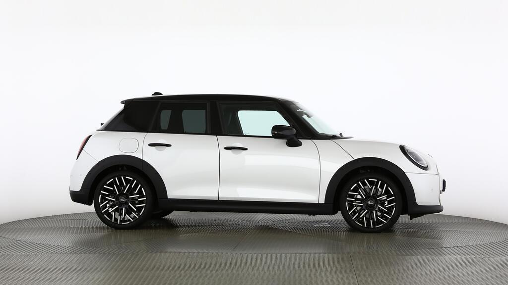 MINI Cooper 5 door C-image-1