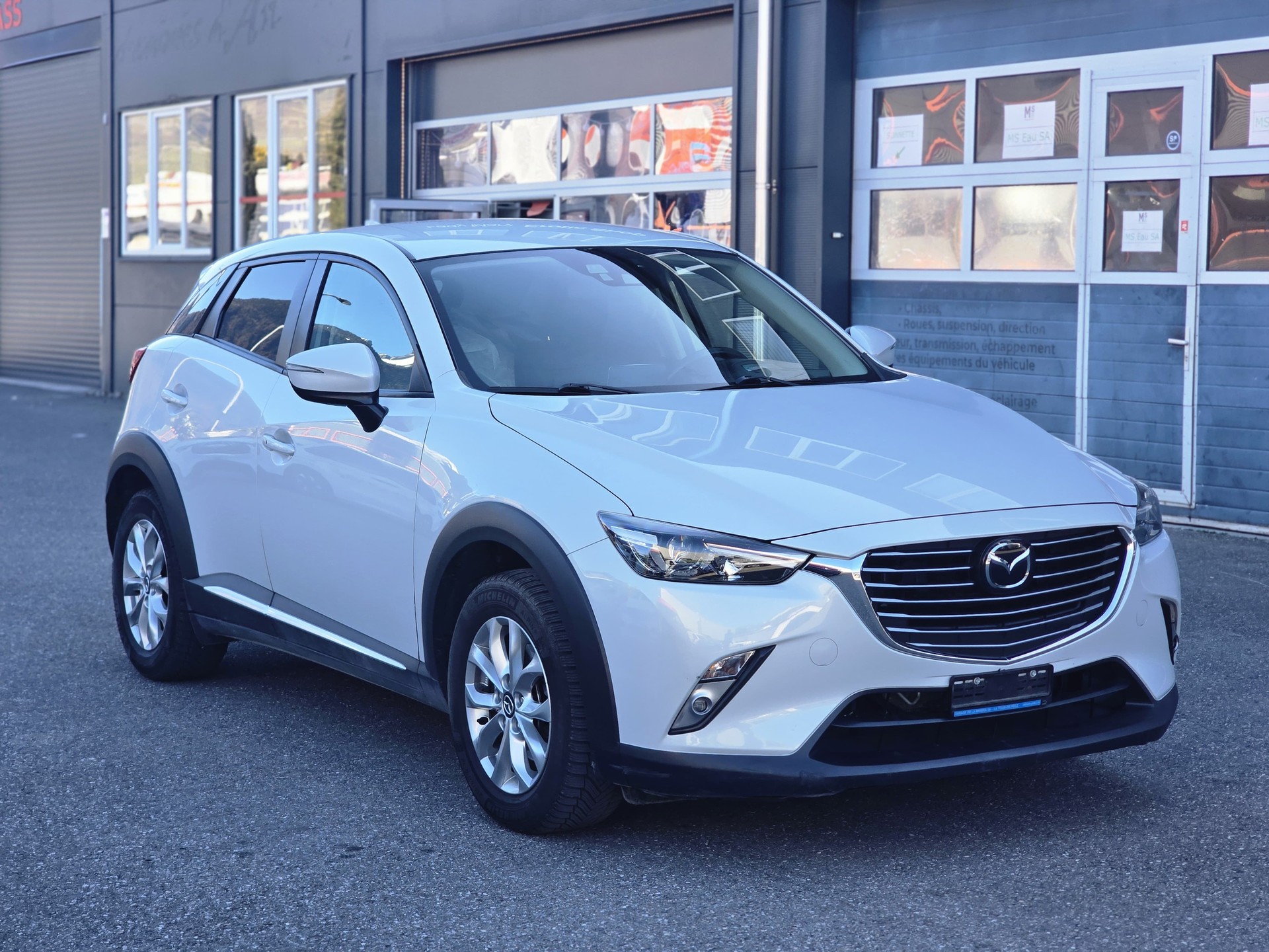 MAZDA CX-3 SKYACTIV-D 105 Revolution AWD Automat-image-1