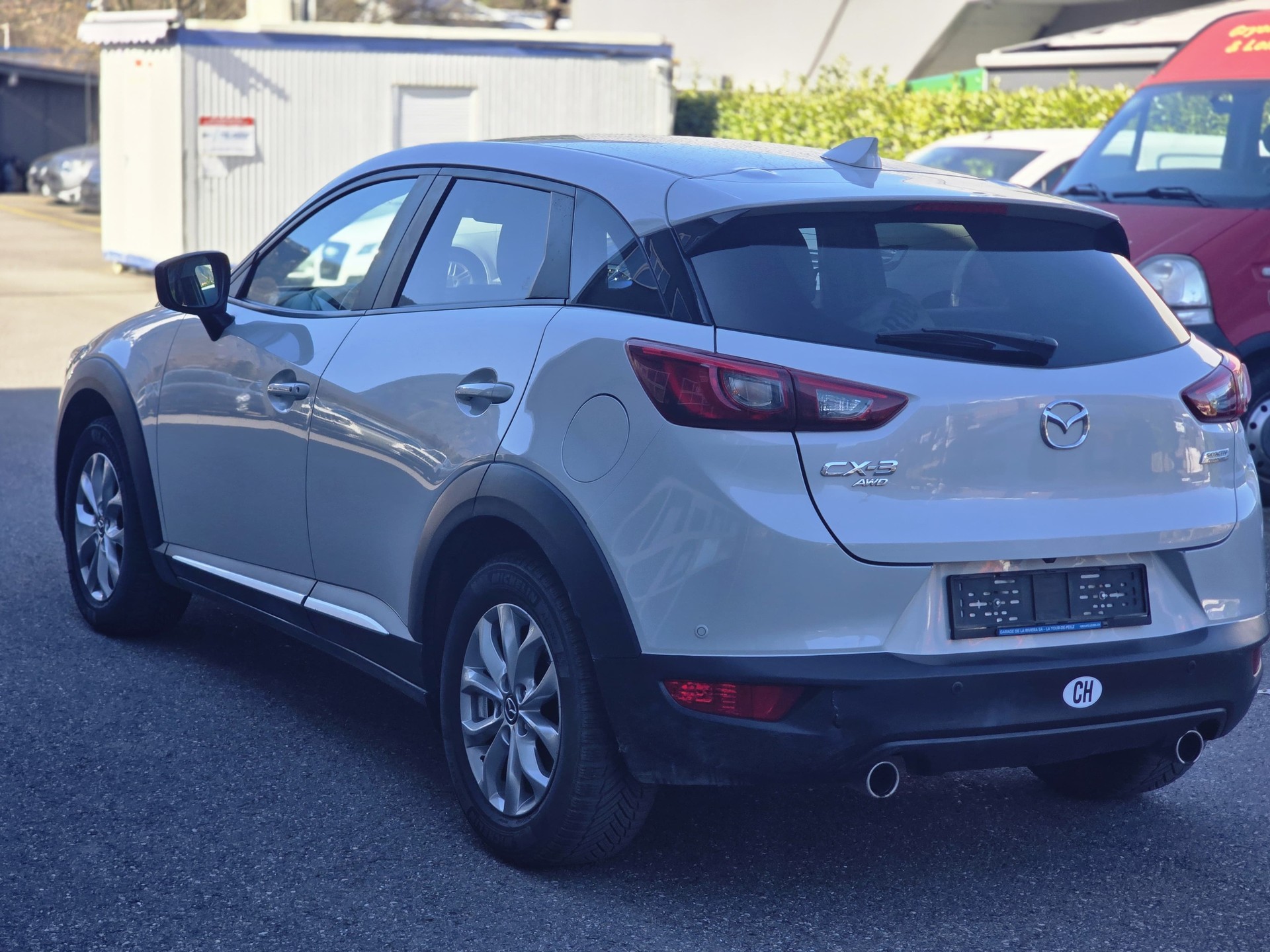 MAZDA CX-3 SKYACTIV-D 105 Revolution AWD Automat-image-5