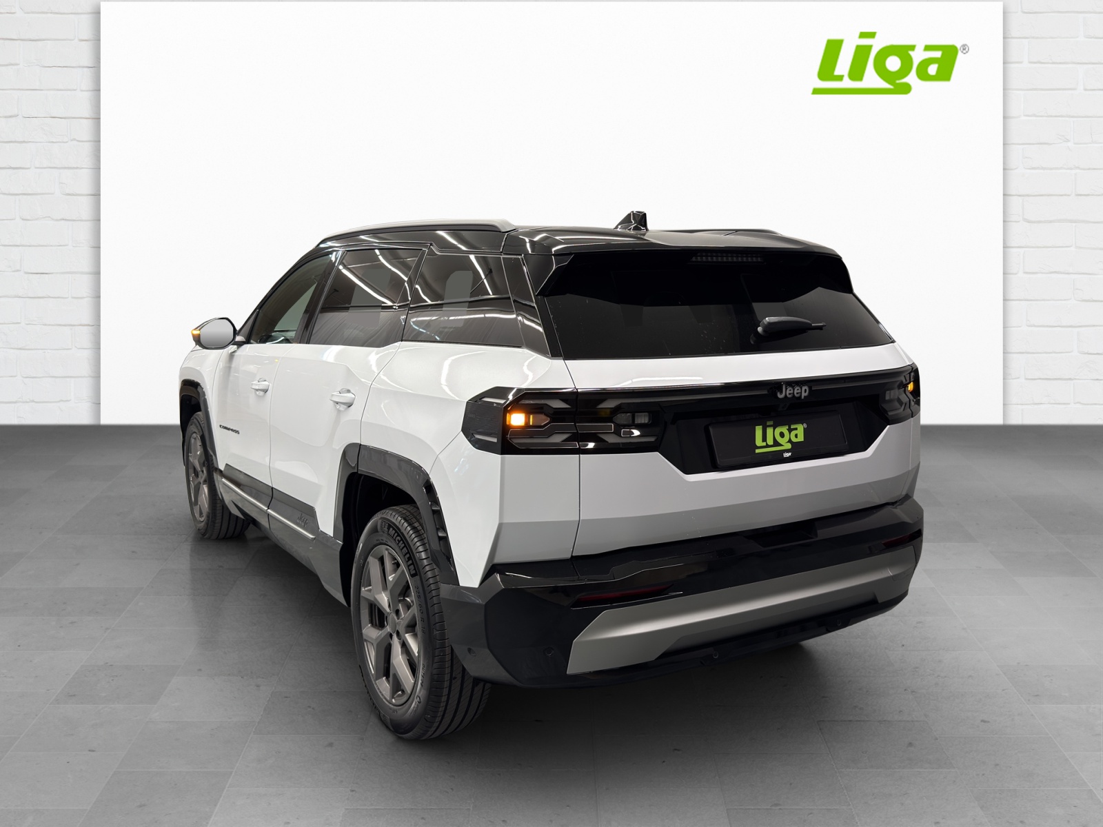 JEEP Compass 1.2 MHEV First Edition-image-3