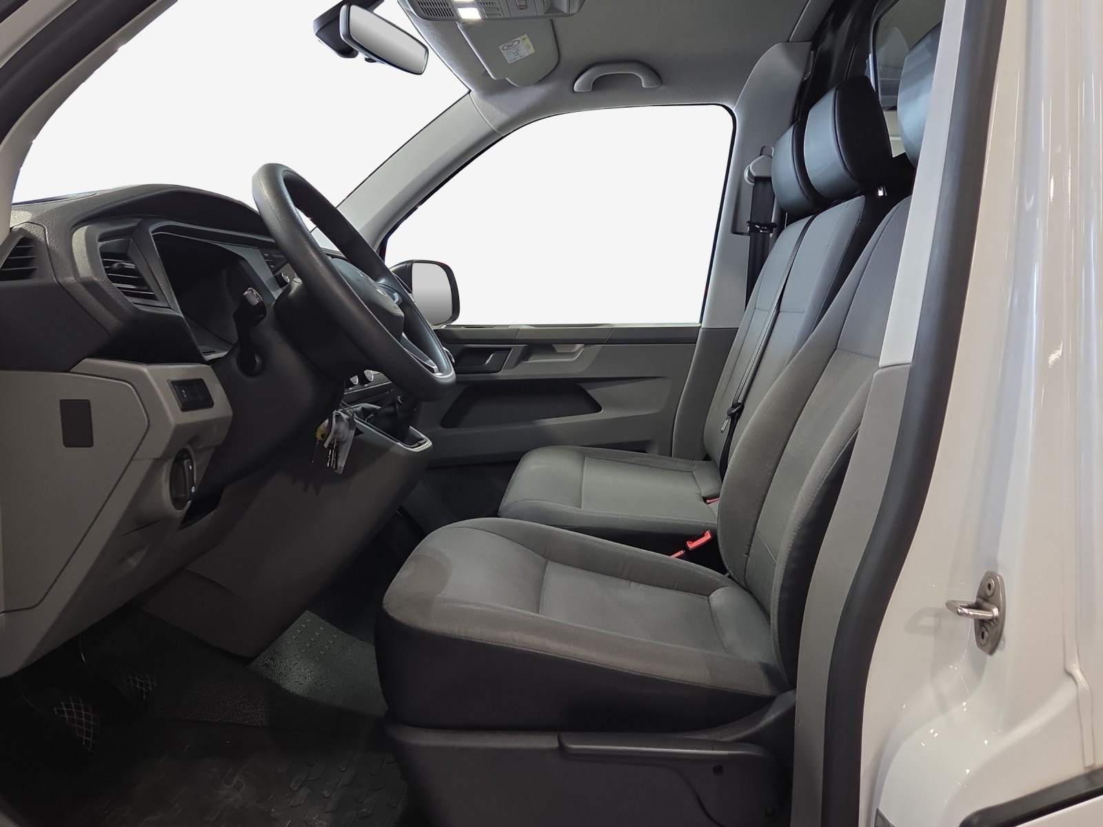 VW T6.1 2.0 TDI 4Motion-image-6