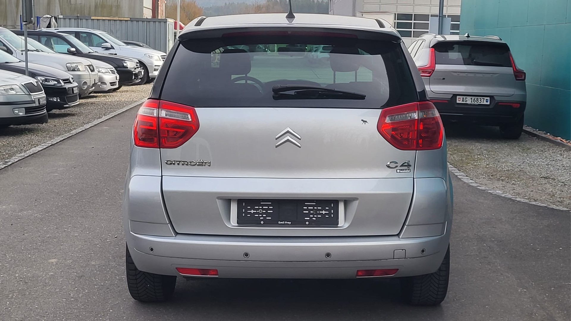 CITROEN C4 Picasso 1.6 HDI 16V Essentiel-image-4