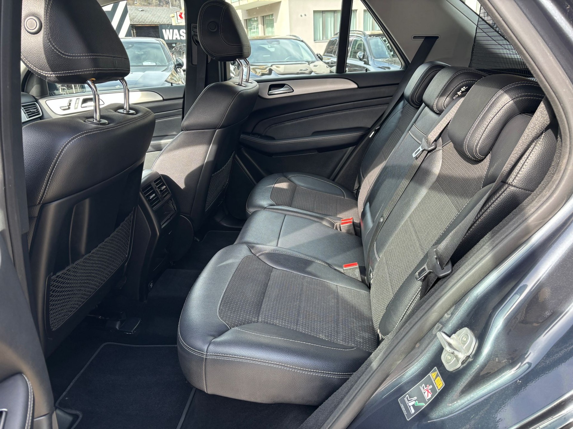 MERCEDES-BENZ ML 350 BlueTEC Exec. 4M-image-10