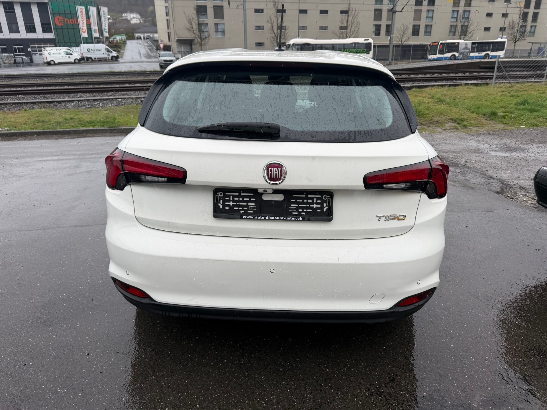 FIAT Tipo 1.4T Pop-image-3