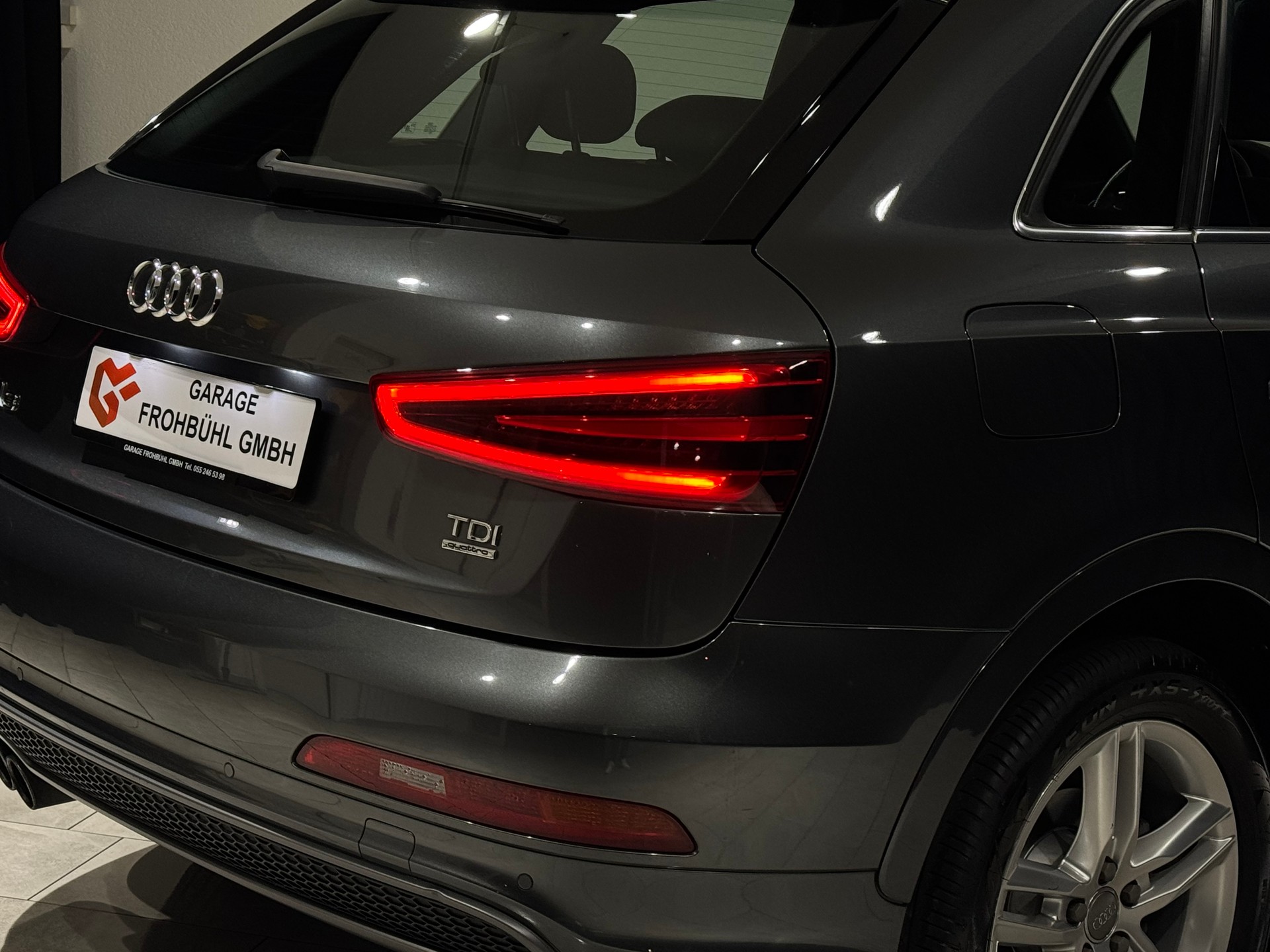 AUDI Q3 2.0 TDI quattro S-tronic | CH |-image-8