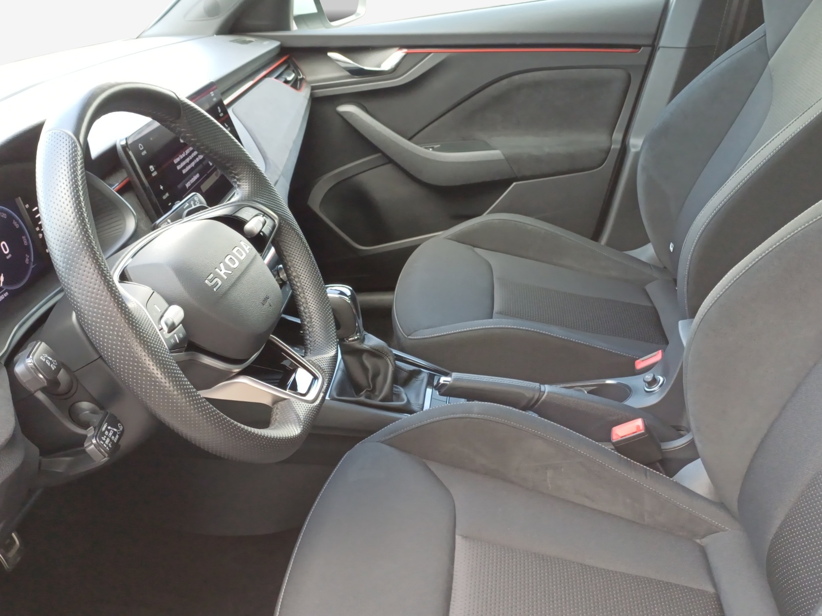 SKODA Kamiq 1.0 TSI Dynamic DSG-image-7